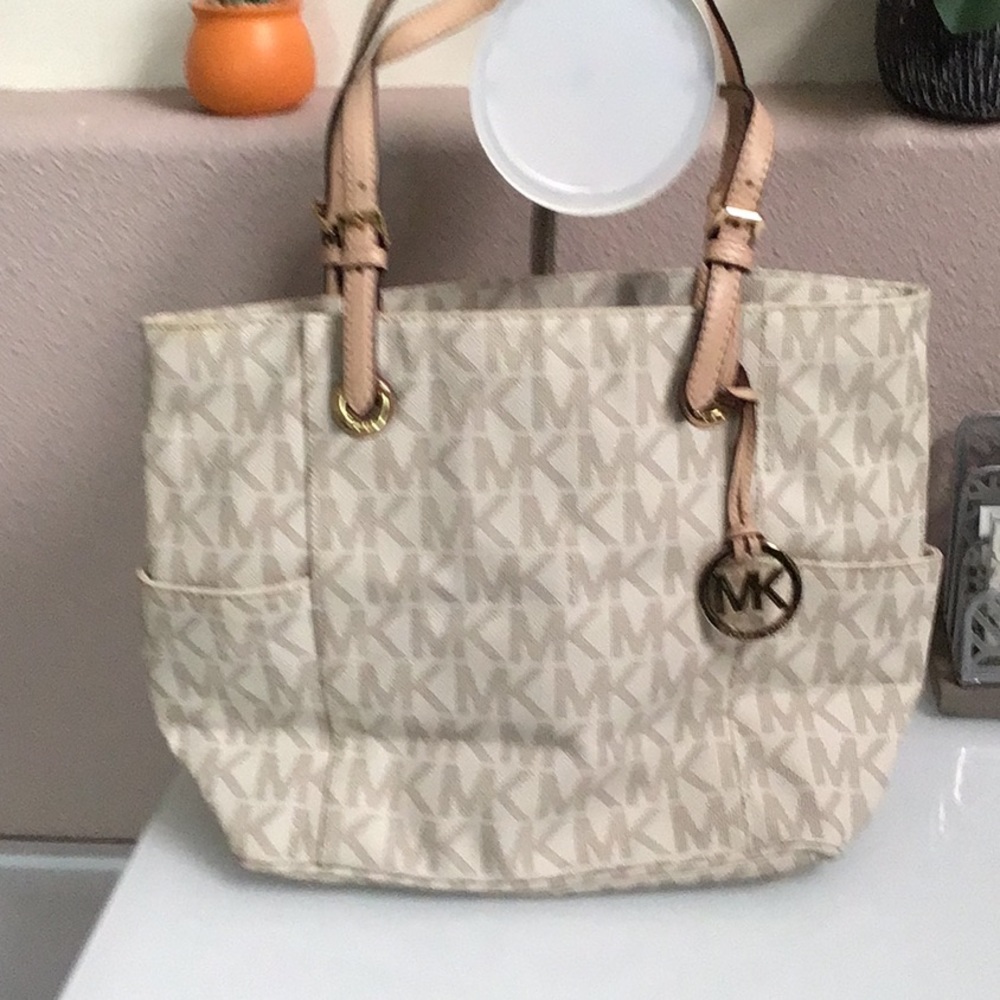 Michael kors tote bag